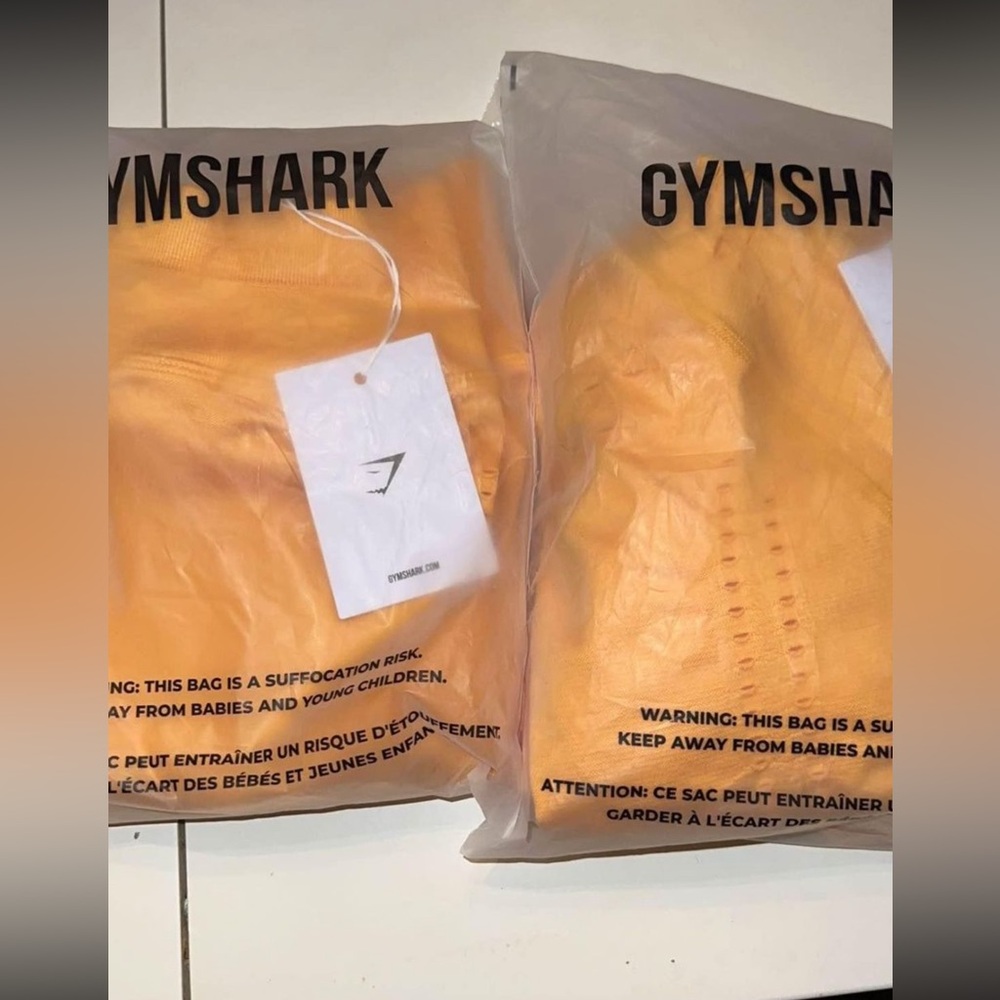 Gymshark outfit set brand new